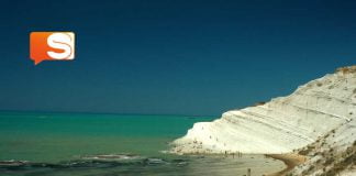 Malore per una donna a Scala dei Turchi, interviene la Capitaneria.